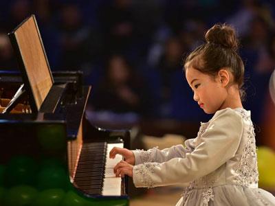 肇庆钢琴家教价格多少钱一小时？收费标准？